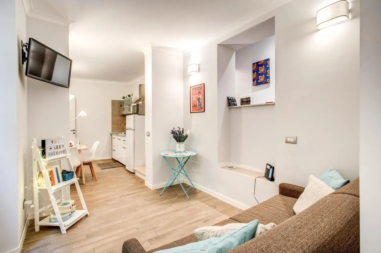 Novembre 152 Apartment Rom 0*,